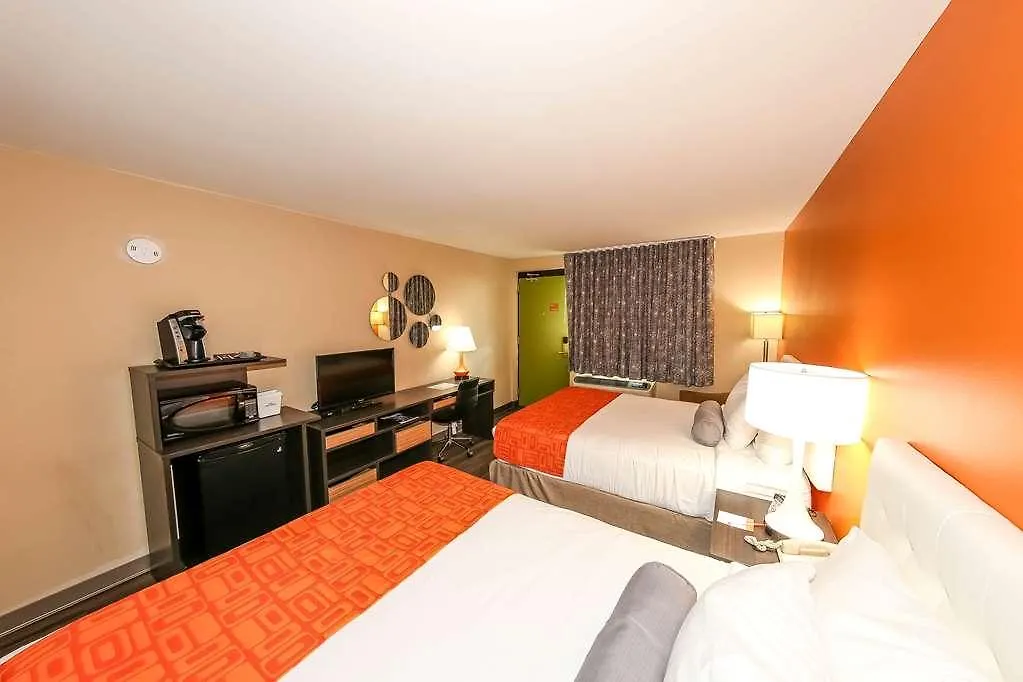 Howard Johnson By Wyndham Winnipeg West Canada