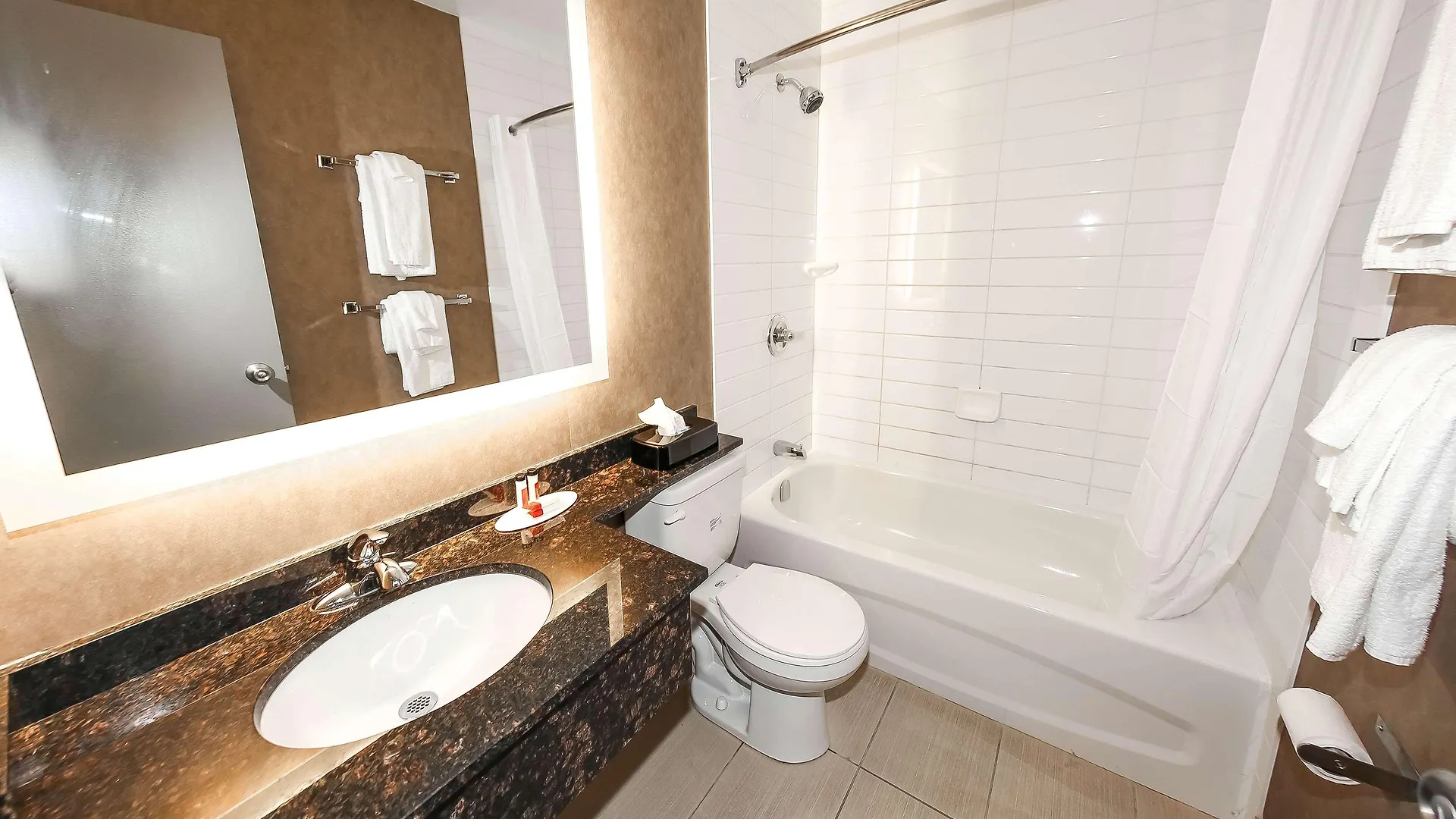 Howard Johnson By Wyndham Winnipeg West 3*,  Canada