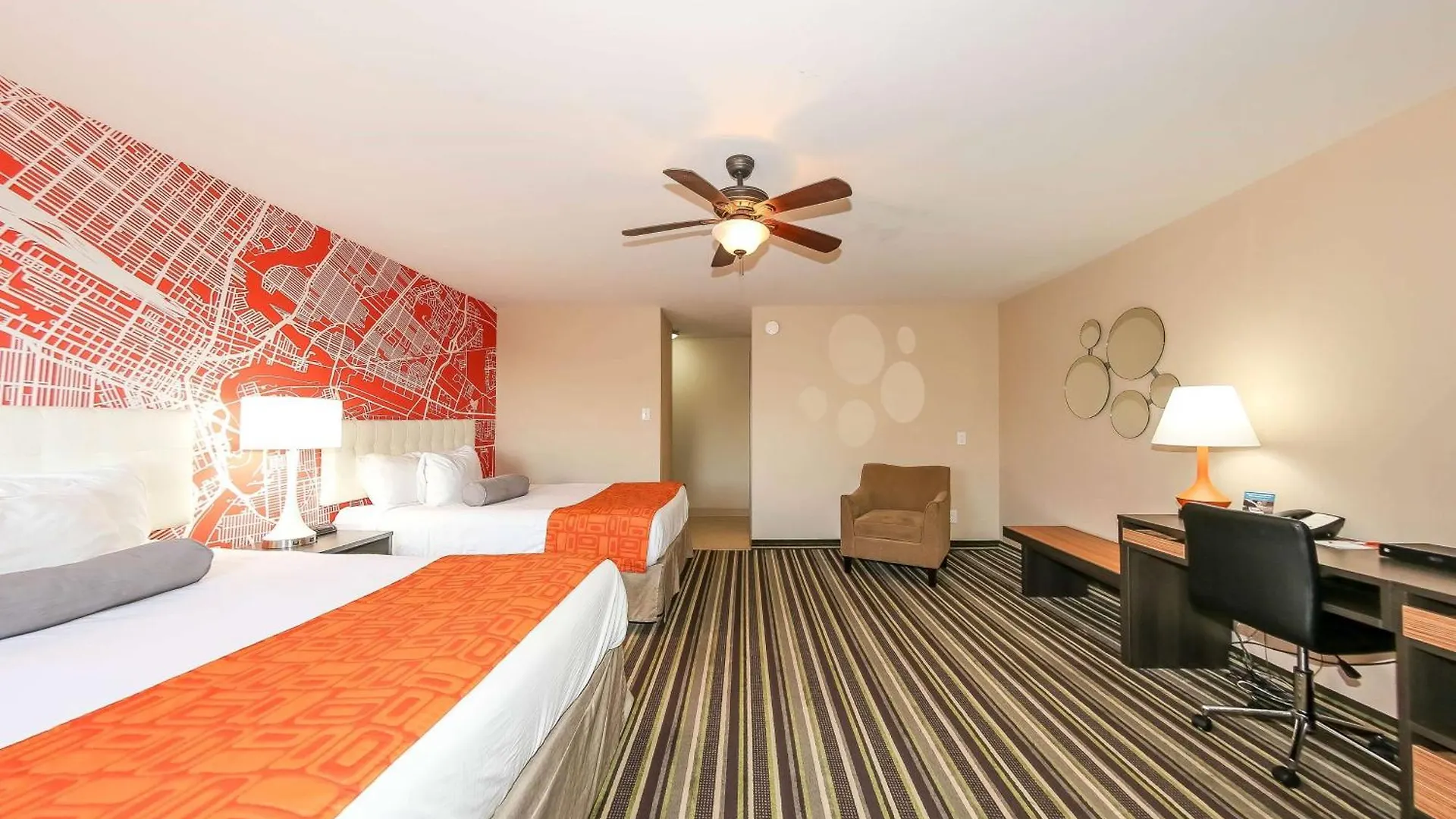 Howard Johnson By Wyndham Winnipeg West
